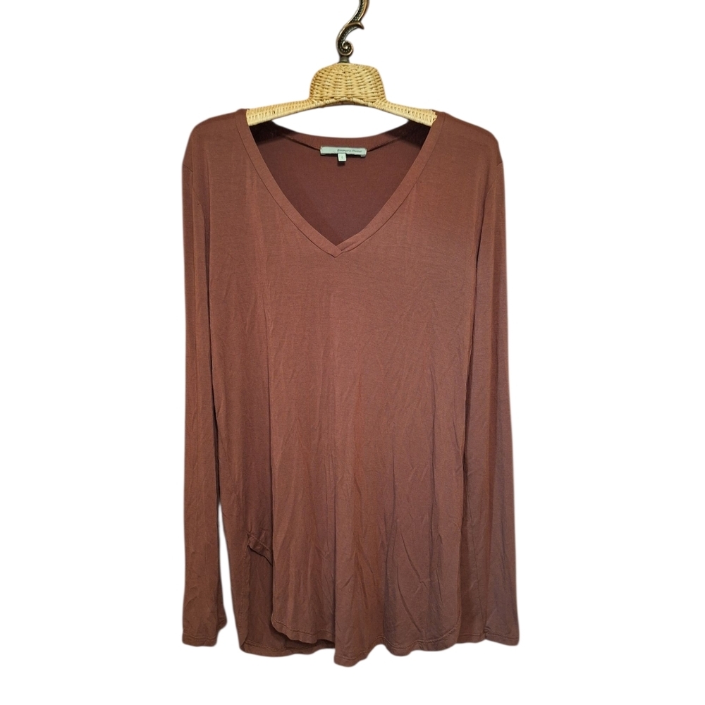 Emma's Closet Mulberry Long Sleeved V-Neck Pullover Top Ladies Small Comfy boho
